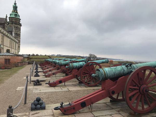 castle cannons